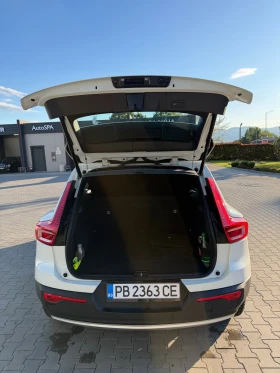 Volvo XC40, снимка 14