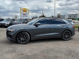Audi Q8 PROGRESSIV * ПОДГРЕВ * ПАНОРАМА * ОБДУХВАНЕ * 360 , снимка 4