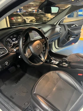 Infiniti Q30, снимка 10