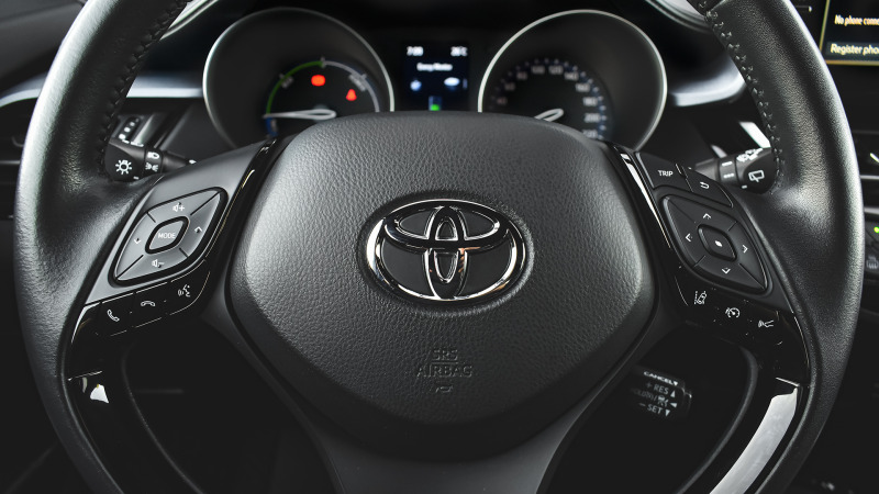 Toyota C-HR 2.0 Hybrid Trend Automatic, снимка 9 - Автомобили и джипове - 46388294