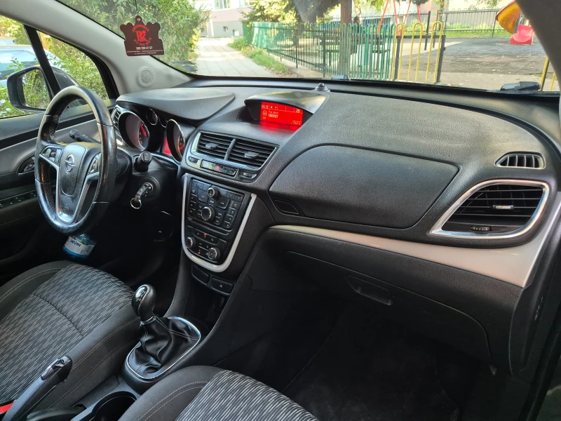 Opel Mokka 1.6 cdti, снимка 9 - Автомобили и джипове - 47226207