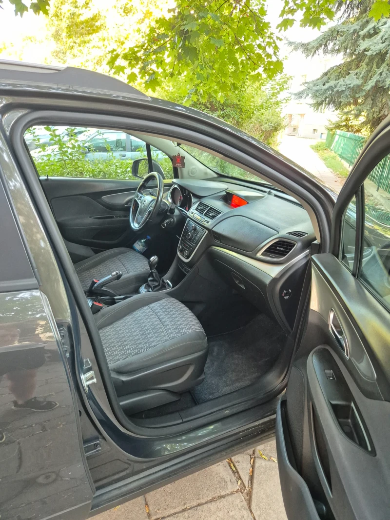 Opel Mokka 1.6 cdti, снимка 8 - Автомобили и джипове - 47226207