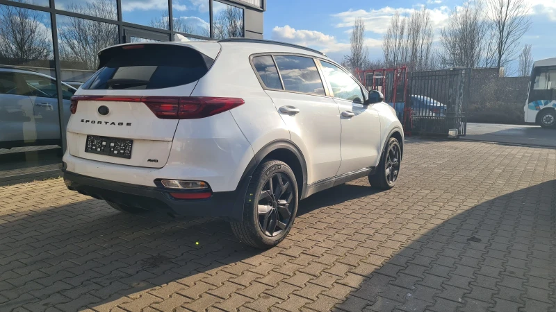 Kia Sportage, снимка 4 - Автомобили и джипове - 48990243