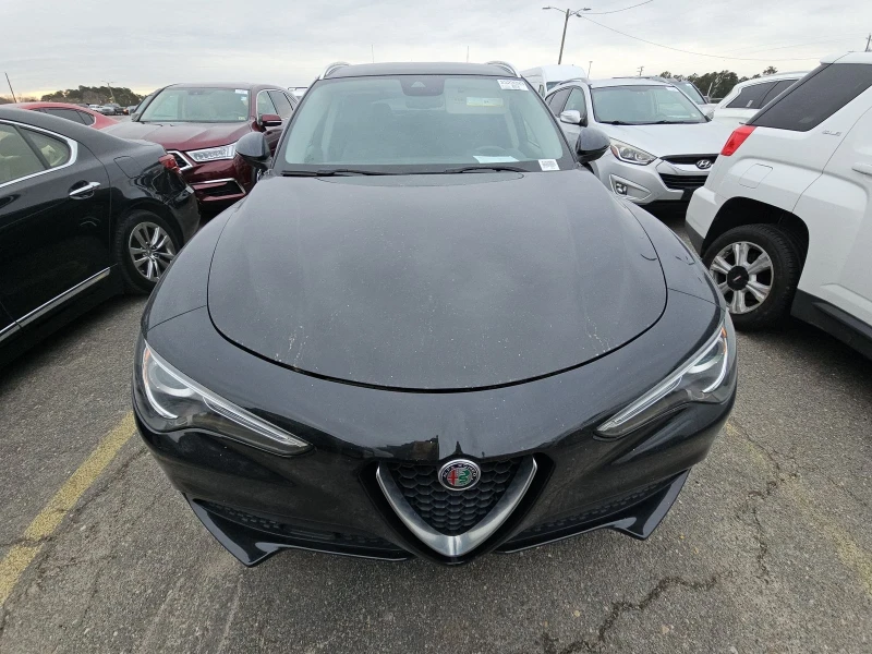 Alfa Romeo Stelvio, снимка 2 - Автомобили и джипове - 49217156