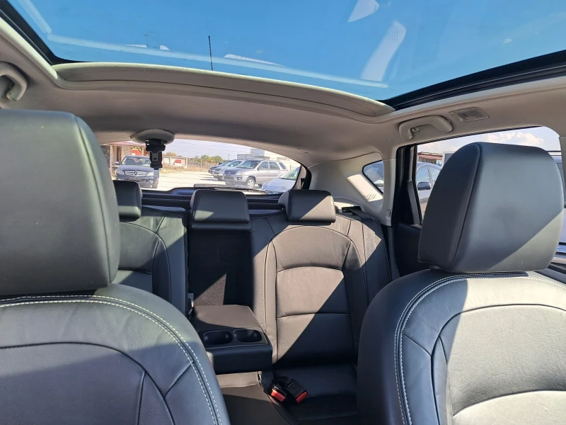 Nissan Qashqai 2.0   Кожен салон, снимка 12 - Автомобили и джипове - 52877138