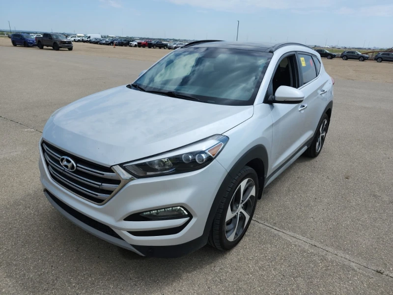 Hyundai Tucson AWD * CARFAX * АвтоКредит * Цена до България* - 27299 лв. - 98093343 1