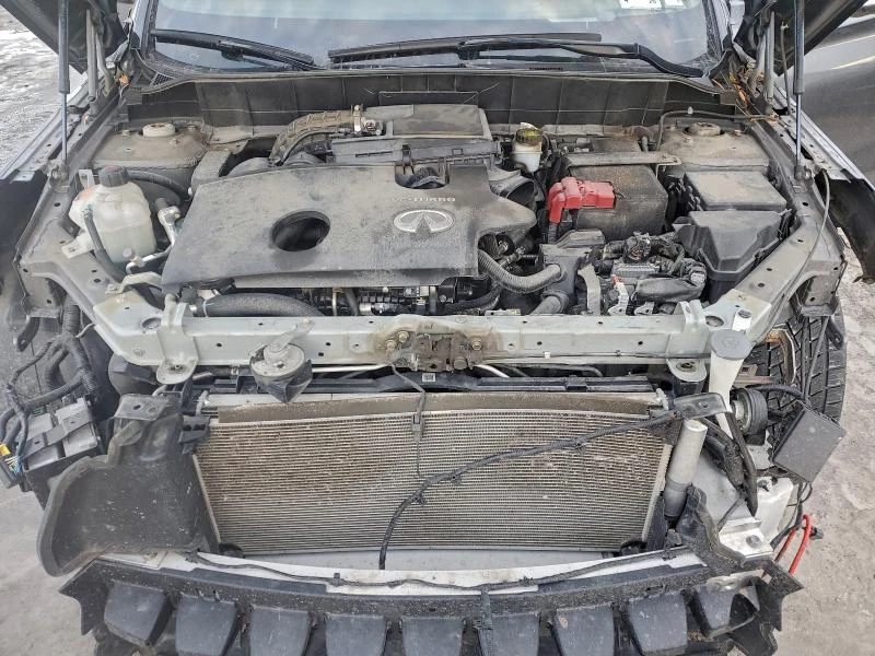 Infiniti QX50 2.0L 4 All wheel drive, снимка 4 - Автомобили и джипове - 52904657