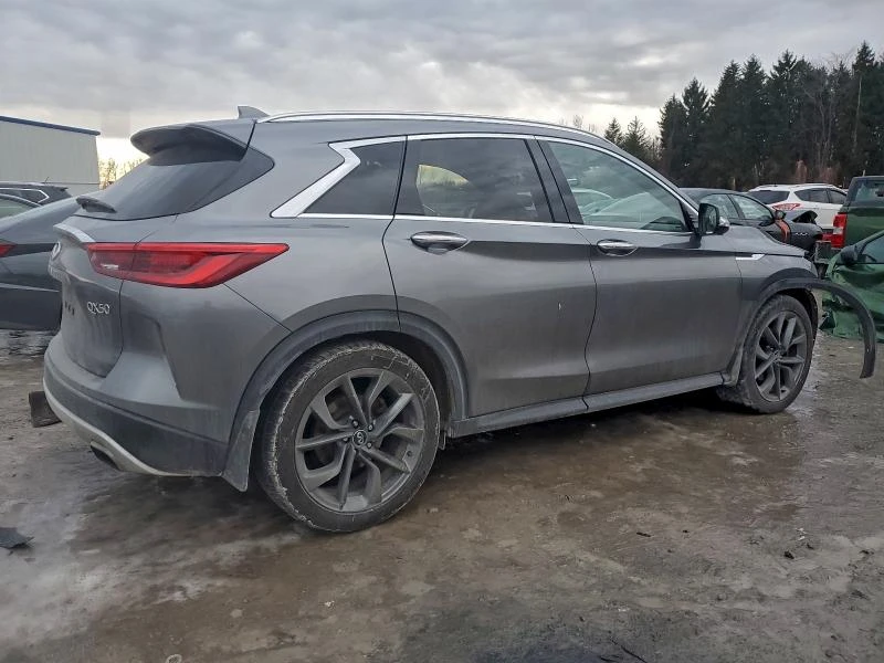 Infiniti QX50 2.0L 4 All wheel drive, снимка 8 - Автомобили и джипове - 52904657