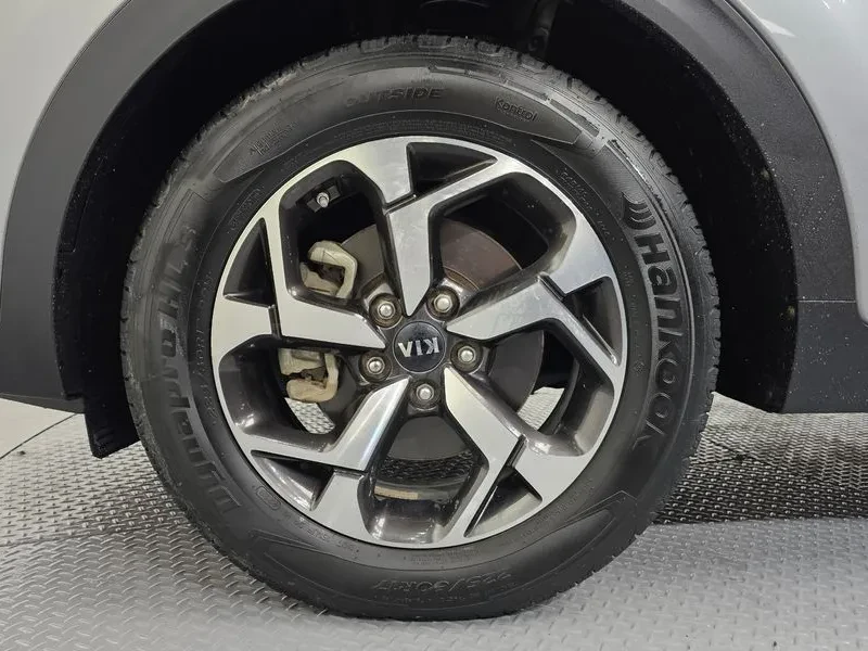 Kia Sportage Diesel 2.0 2Wd Trendy, снимка 5 - Автомобили и джипове - 56287412