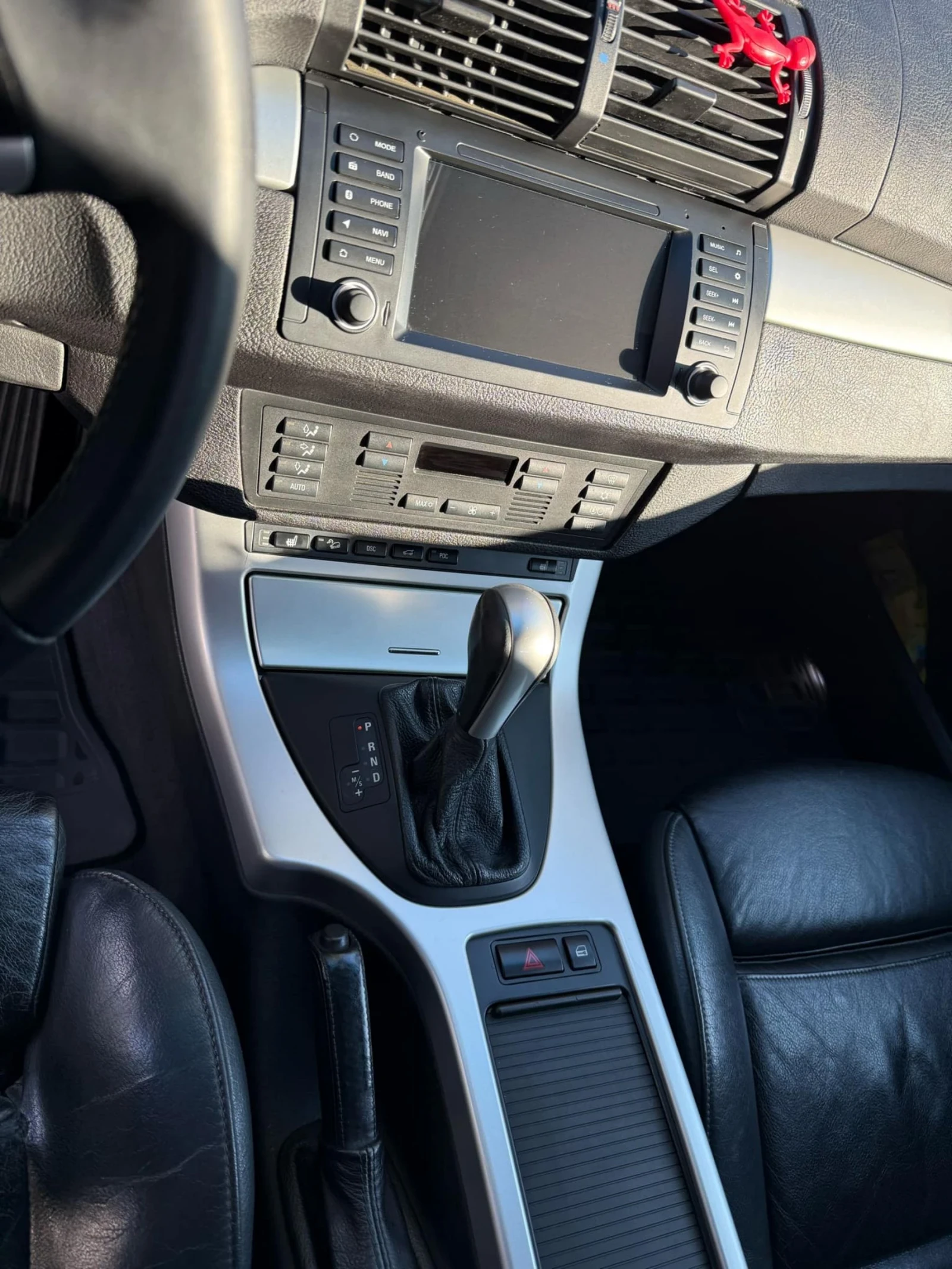 BMW X5  - изображение 7