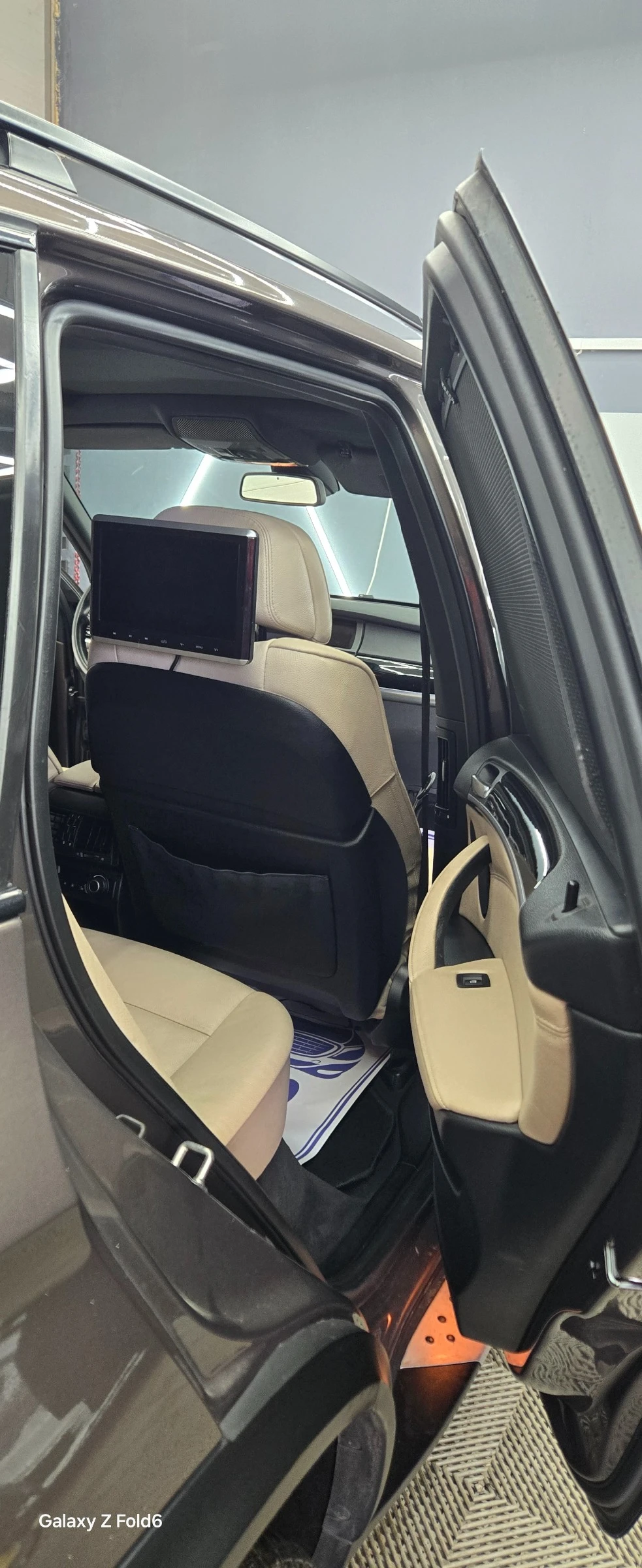 BMW X5 xDrive 40d M-Pack* PANO* TV* COMFORT* SPORT* HUD*  | Mobile.bg   13