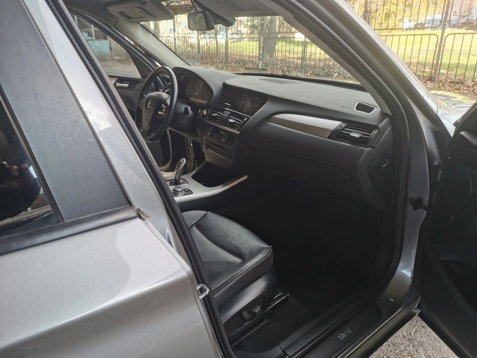 BMW X3 2.8 Xdrive, снимка 14 - Автомобили и джипове - 52966880