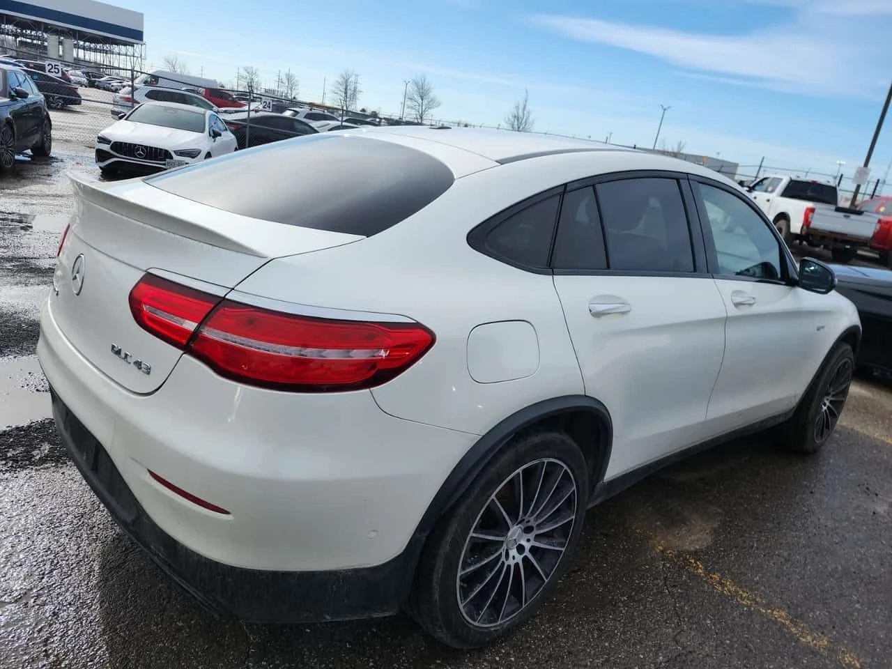 Mercedes-Benz GLC 43 AMG BURMESTER| PANO| 360 КАМЕРИ| 2 КЛЮЧА| , снимка 3 - Автомобили и джипове - 54065056
