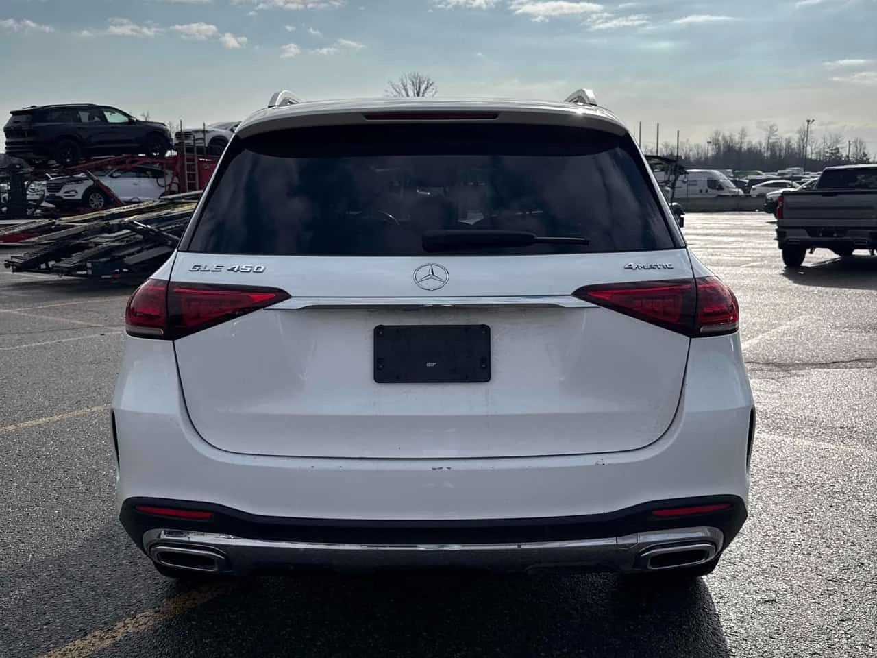 Mercedes-Benz GLE 450 * KEYLESS * BURMESTER* ДИСТРОНИК* HEAD-UP* , снимка 4 - Автомобили и джипове - 54093845