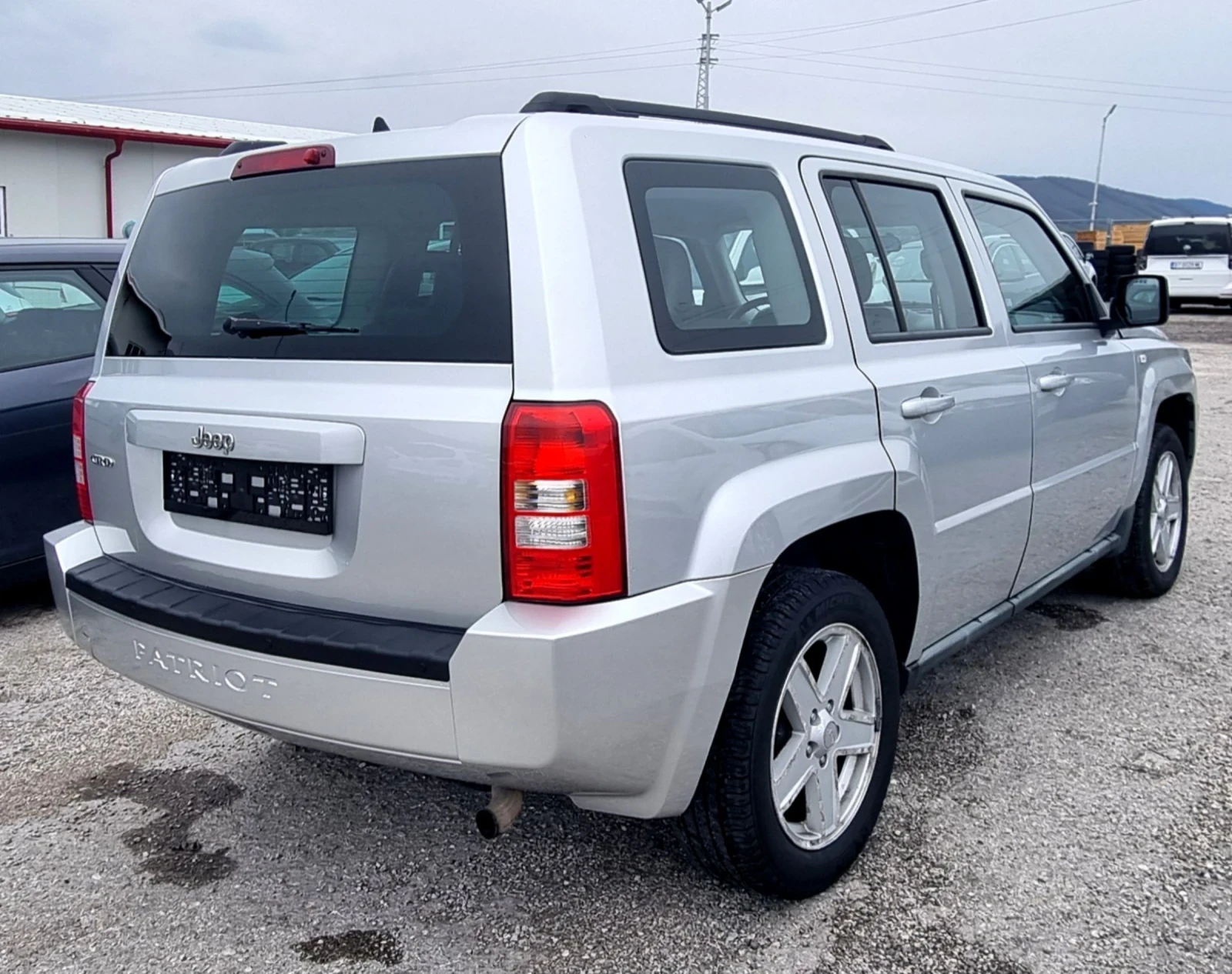 Jeep Patriot 2.2crd 163k.c. 4x4, снимка 6 - Автомобили и джипове - 54164349