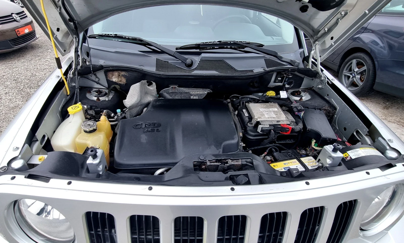 Jeep Patriot 2.2crd 163k.c. 4x4, снимка 15 - Автомобили и джипове - 54164349