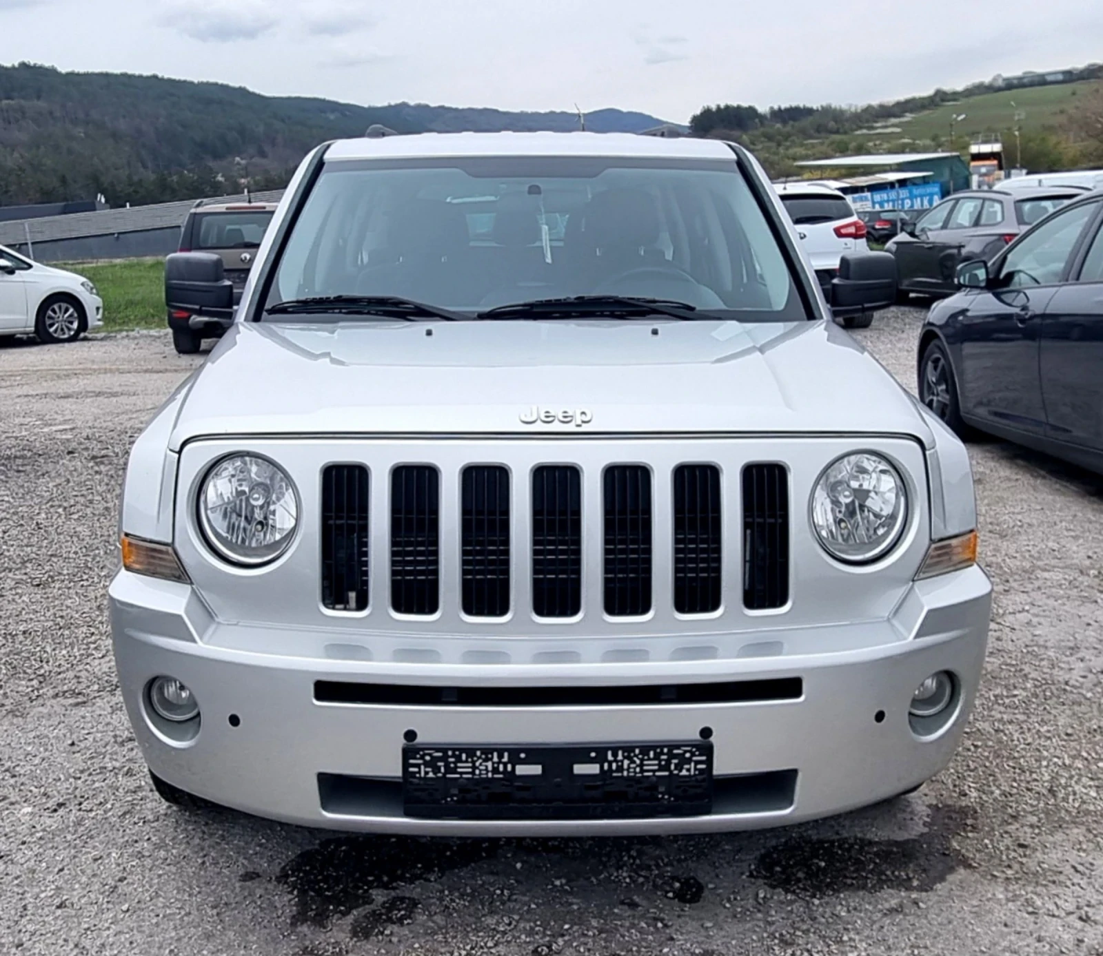 Jeep Patriot 2.2crd 163k.c. 4x4, снимка 2 - Автомобили и джипове - 54164349