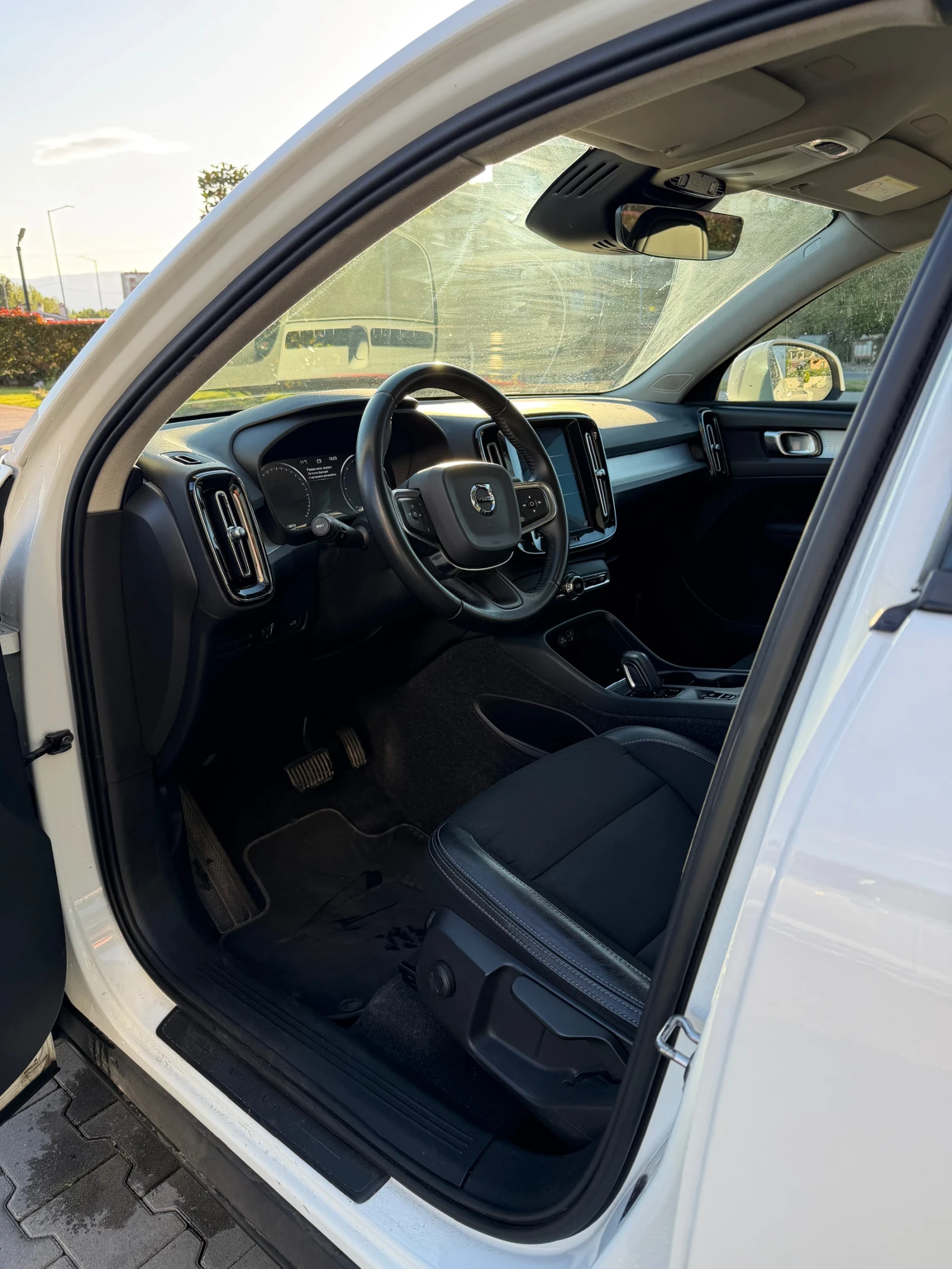 Volvo XC40 | Mobile.bg � ����������� 9