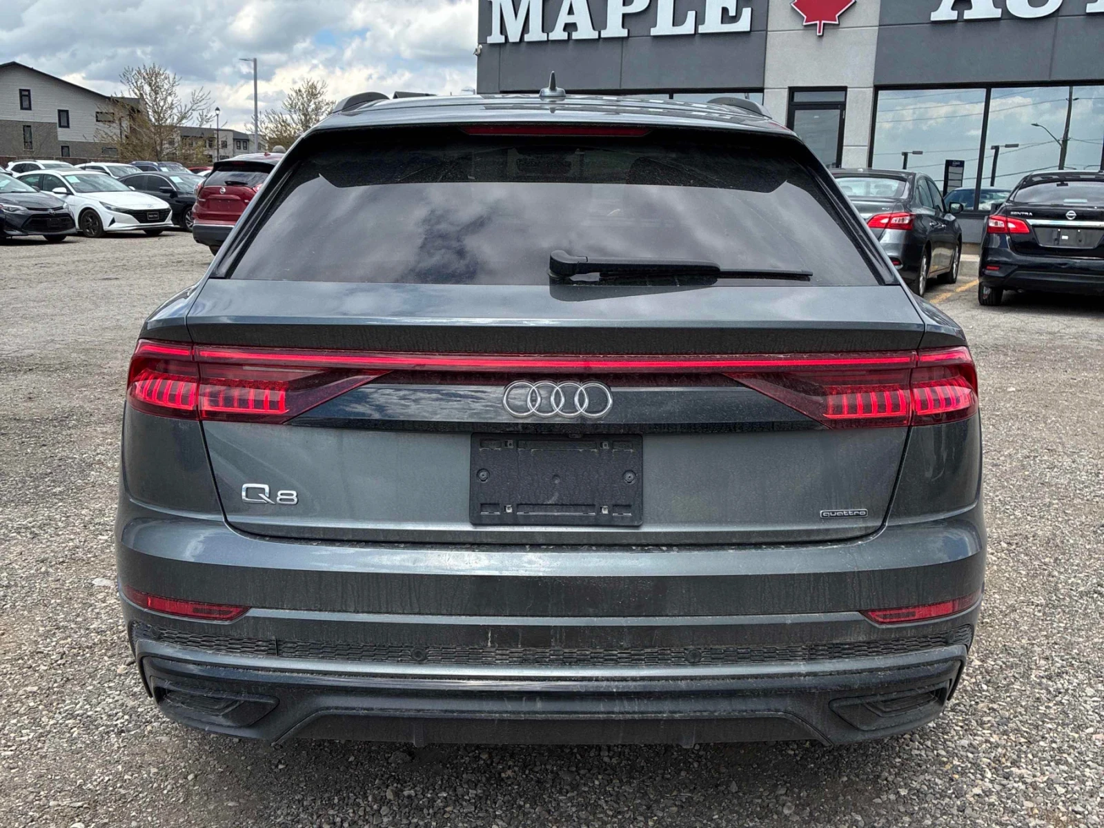 Audi Q8 PROGRESSIV * ПОДГРЕВ * ПАНОРАМА * ОБДУХВАНЕ * 360 , снимка 2 - Автомобили и джипове - 54555430