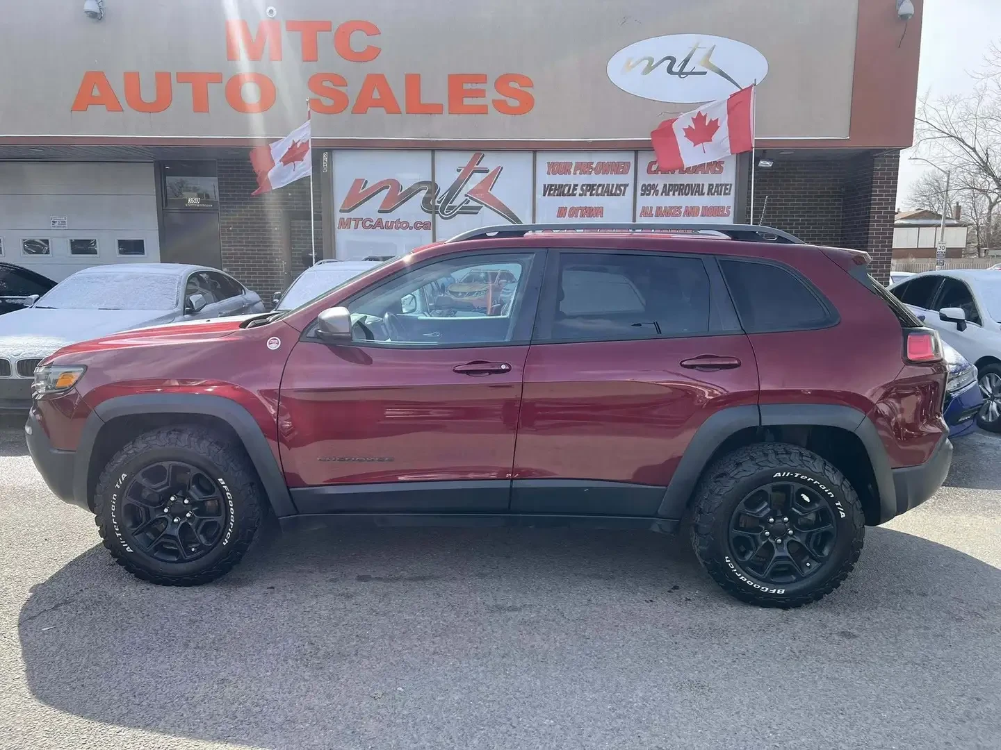 Jeep Cherokee 3.2* AWD* Trailhawk, снимка 4 - Автомобили и джипове - 54957488