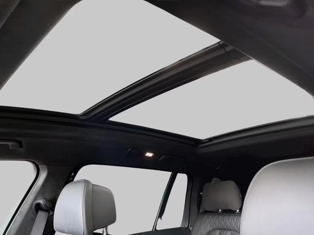 BMW X7 xDrive40d/352HP/7S/M-SPORT/PANO/HUD/360/MEMO/530q, снимка 12 - Автомобили и джипове - 55404350