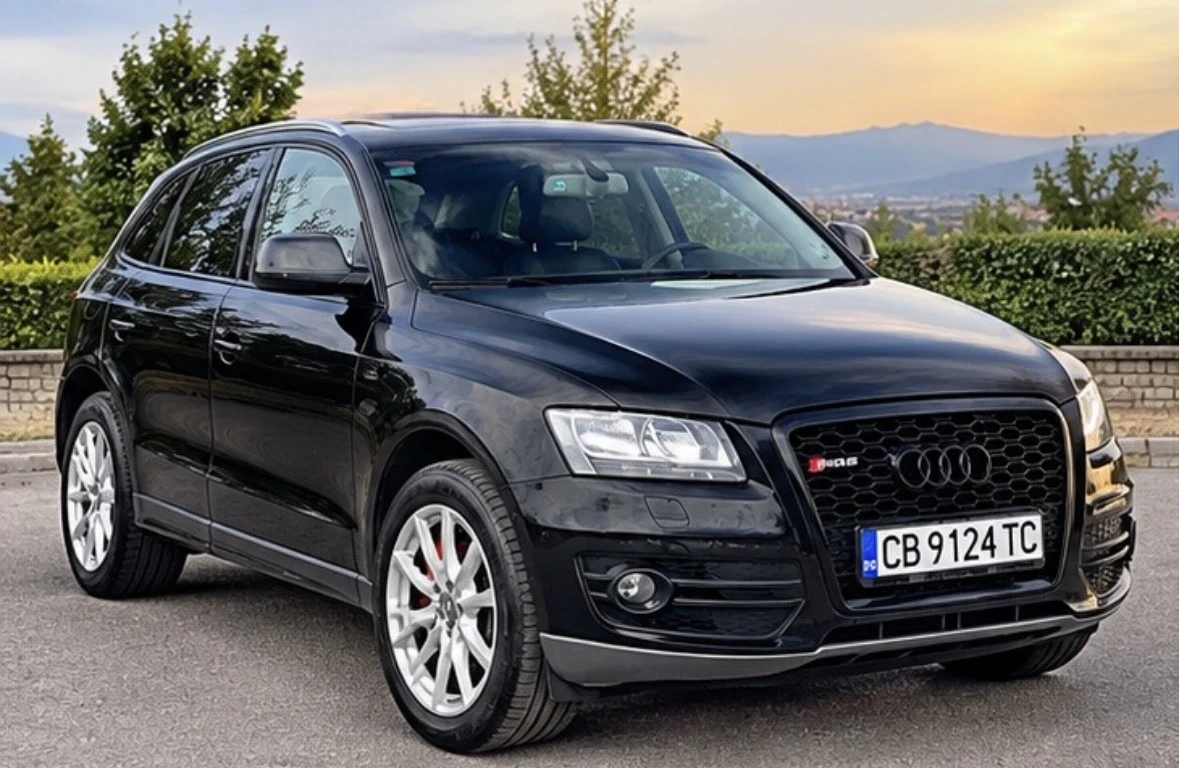 Audi Q5, снимка 4 - Автомобили и джипове - 56043443