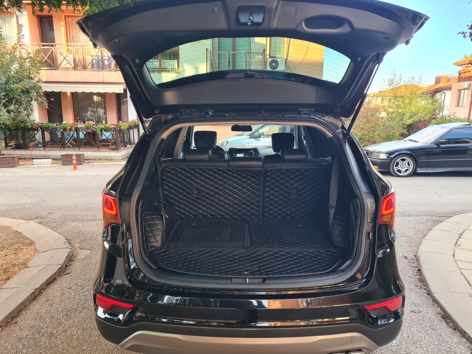 Hyundai Santa fe 2.0 CRDI 6+ 1 4WD  90 000 км, снимка 17 - Автомобили и джипове - 56318620