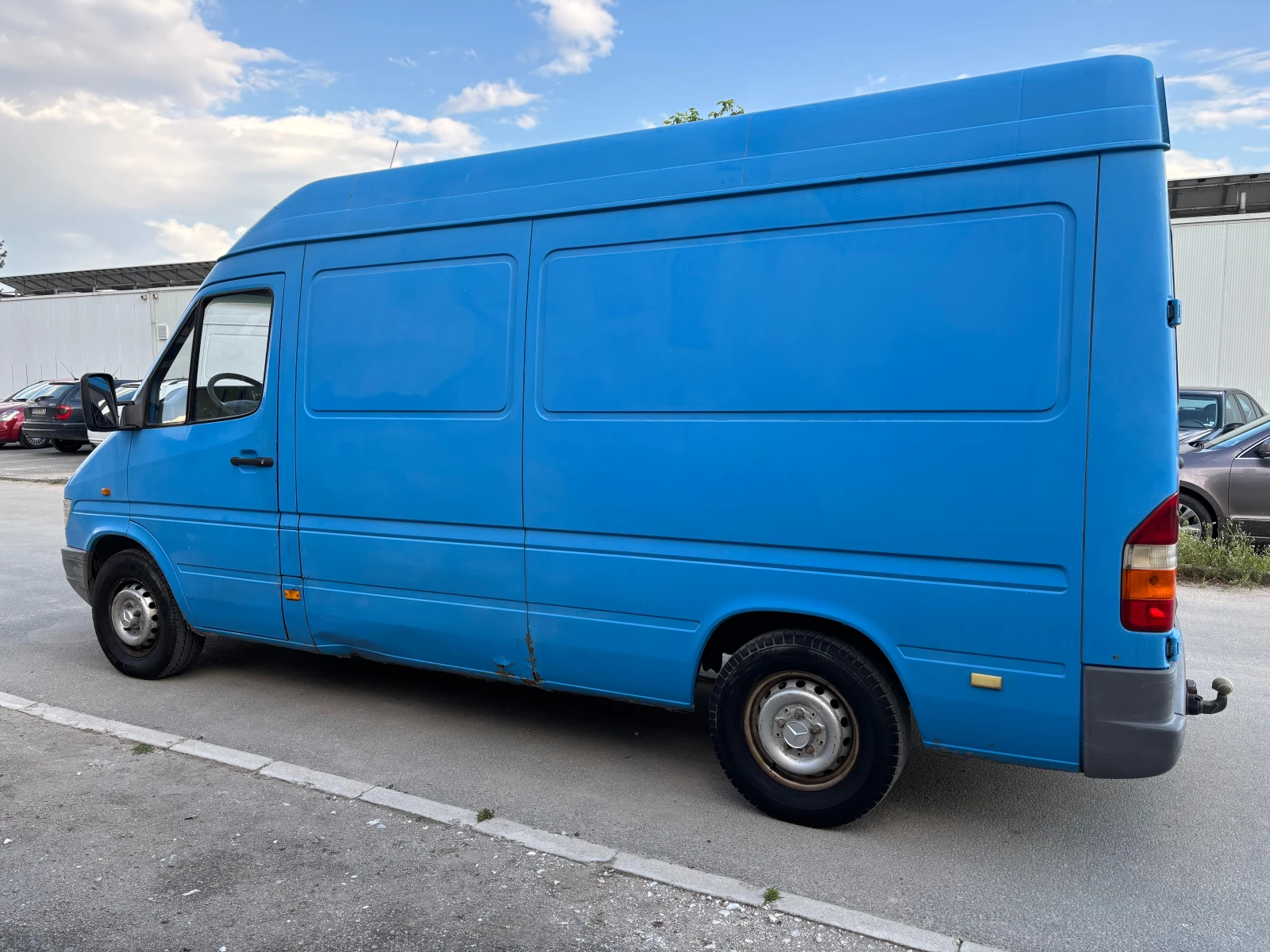 Mercedes-Benz Sprinter 310D 2.9TD OM602 - изображение 3