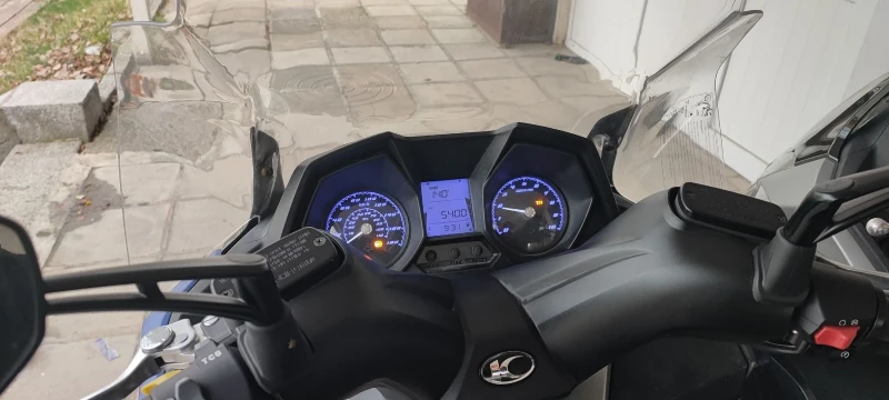 Kymco Downtown ABS, TCS, снимка 8 - Мотоциклети и мототехника - 52489300