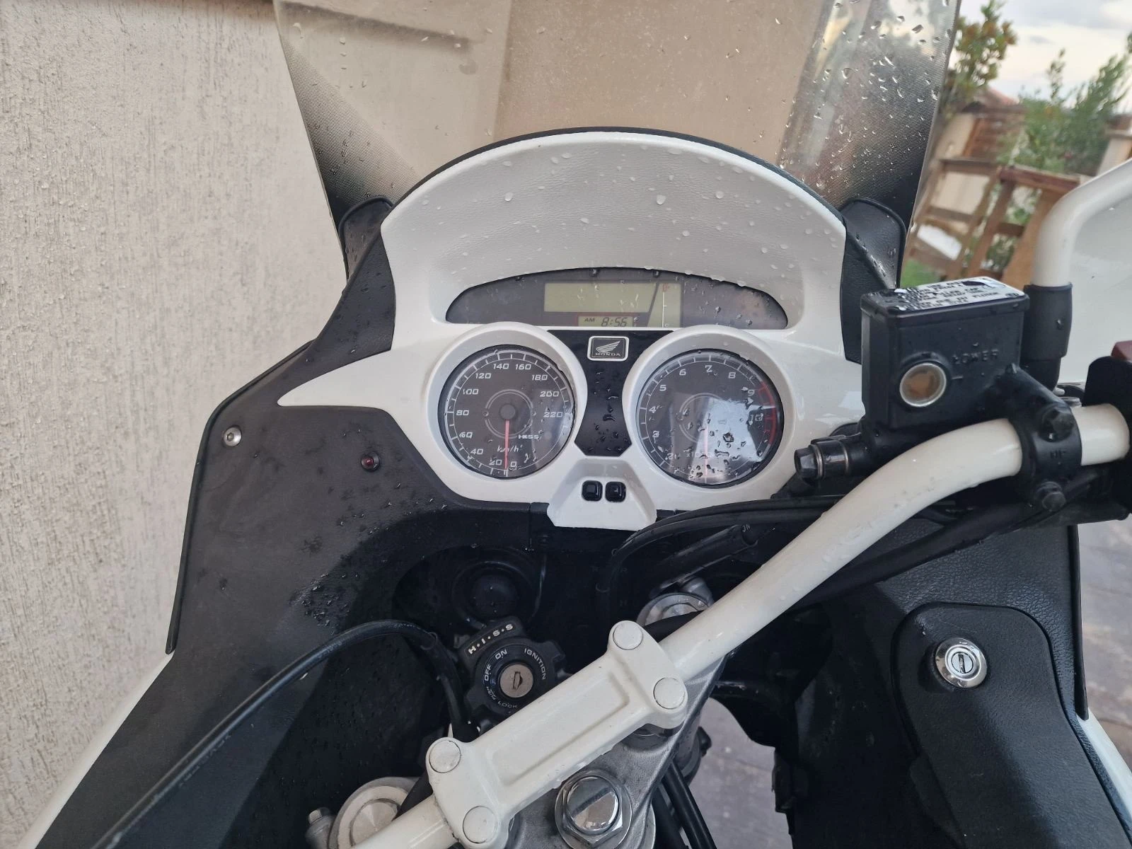 Honda Varadero XI1000 V - изображение 3