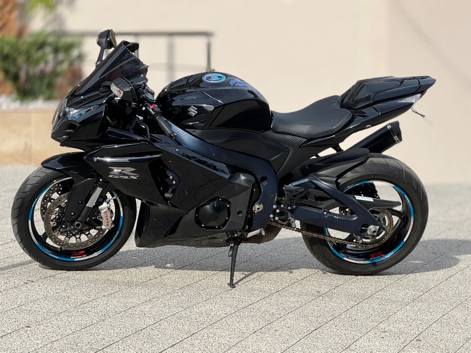 Suzuki Gsxr 1000 L4 - изображение 3