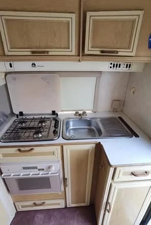 Каравана Други Mardon Classique 390c - изображение 8