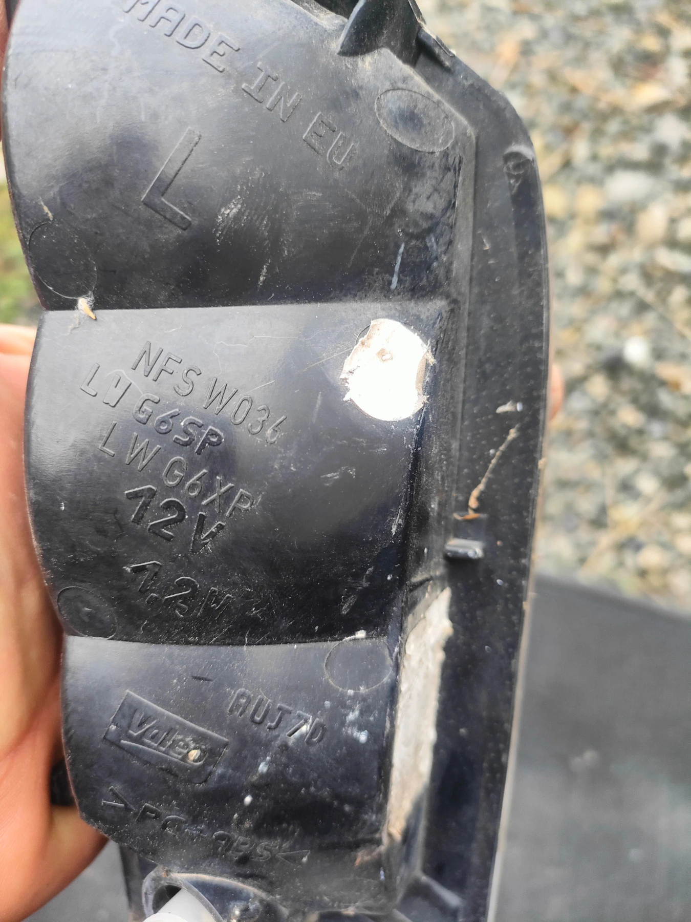        60 2014 | Mobile.bg   3