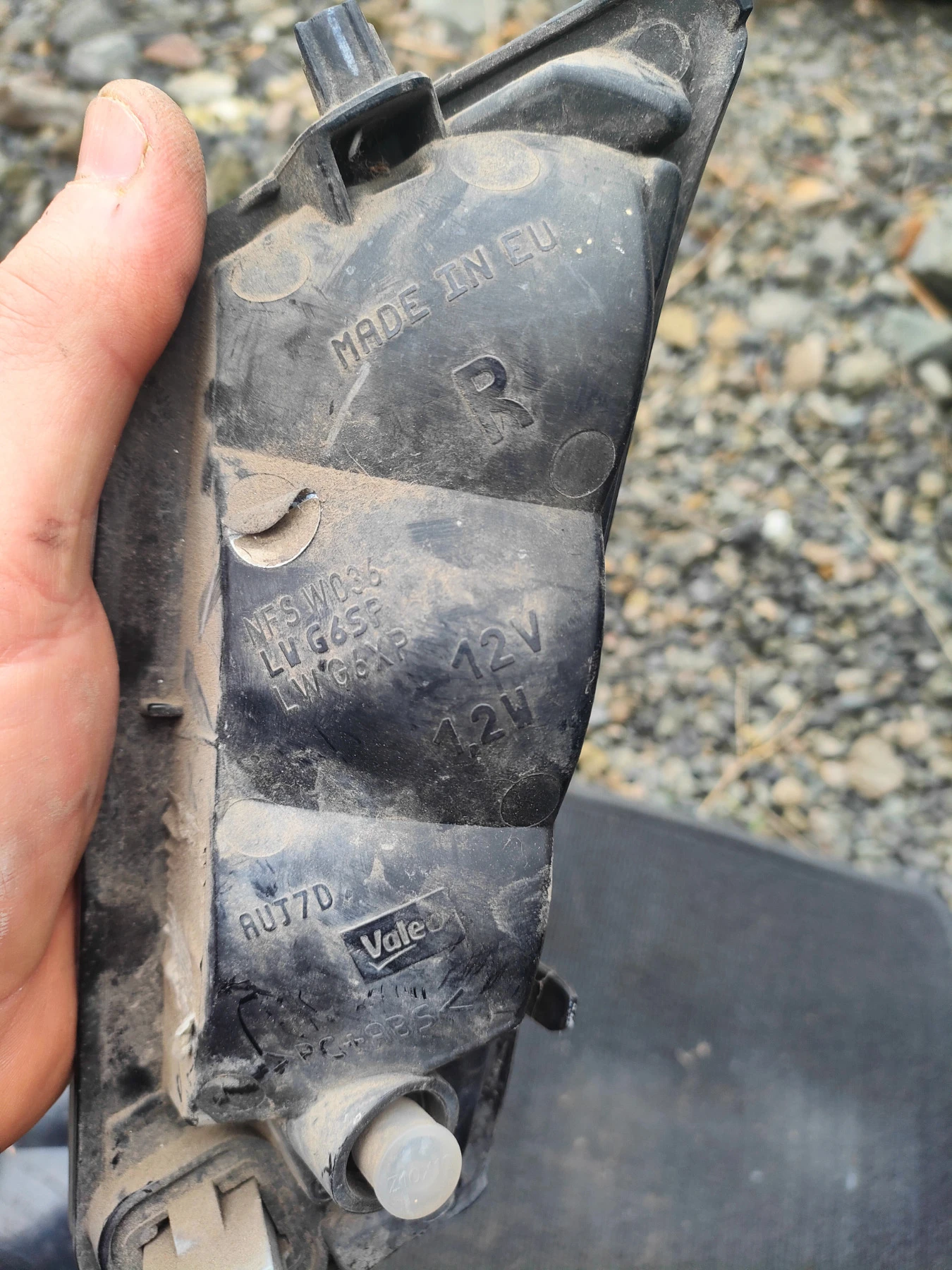        60 2014 | Mobile.bg   4