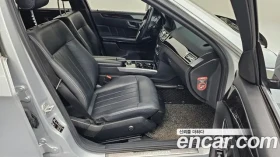 Mercedes-Benz E 250 BlueTec 4MATIC , снимка 12