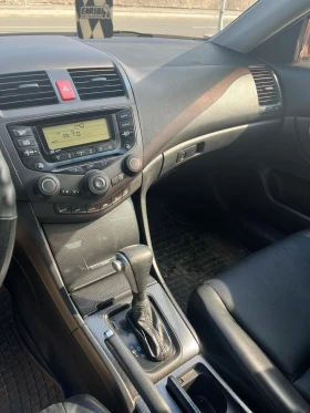 Honda Accord 2.0, снимка 10