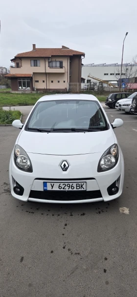 ������ Renault Twingo