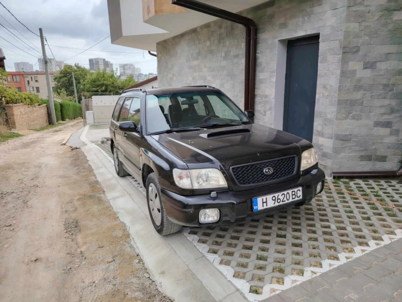 Subaru Forester, снимка 3 - Автомобили и джипове - 47535673