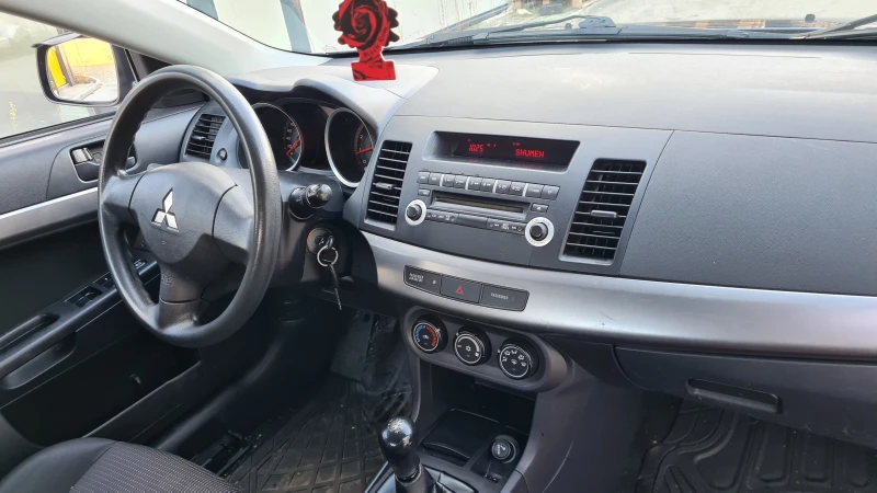 Mitsubishi Lancer, снимка 5 - Автомобили и джипове - 48575745