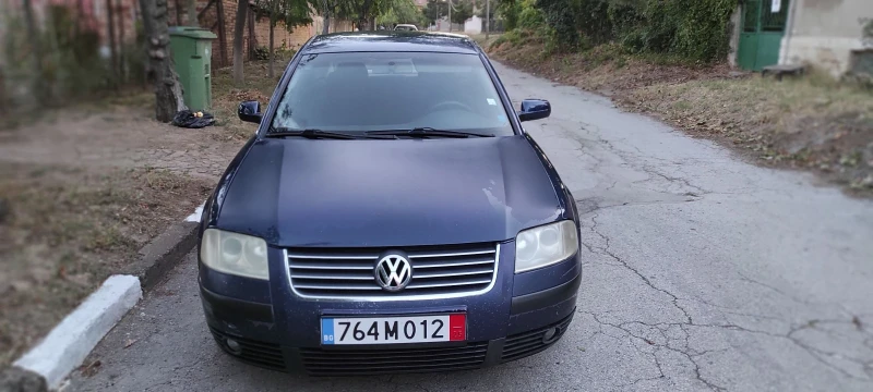 VW Passat 1.9 TDI, снимка 4 - Автомобили и джипове - 52200164