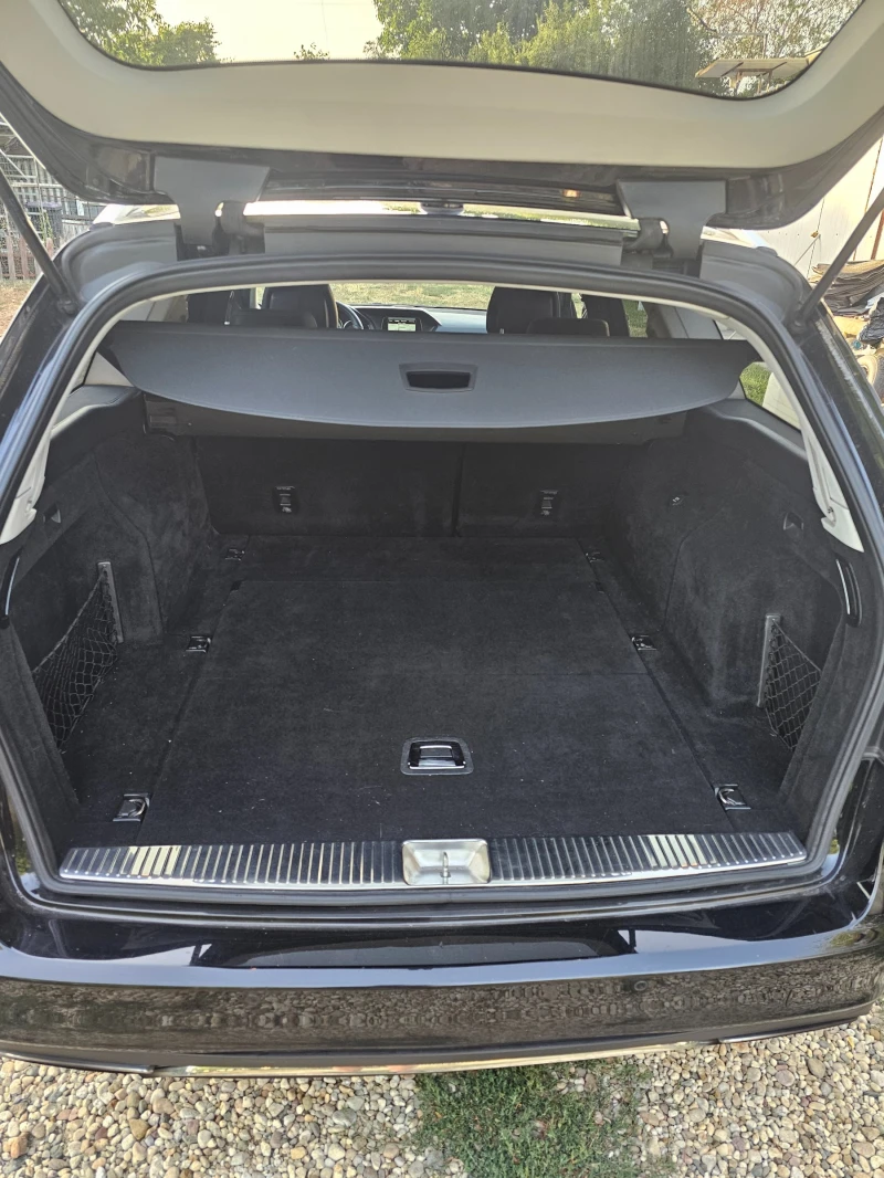 Mercedes-Benz E 220, снимка 6 - Автомобили и джипове - 52268762