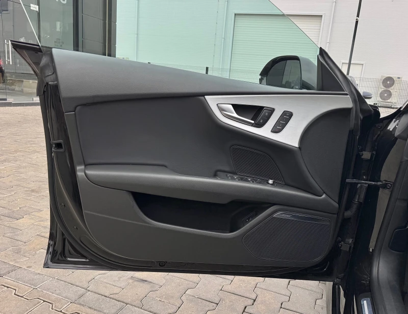 Audi A7 3.0TDi S-Line * LED* , снимка 12 - Автомобили и джипове - 51687165