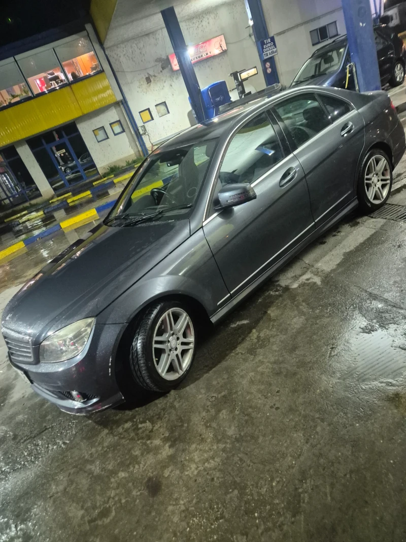 Mercedes-Benz C 200 C200 AMG, снимка 3 - Автомобили и джипове - 52679453