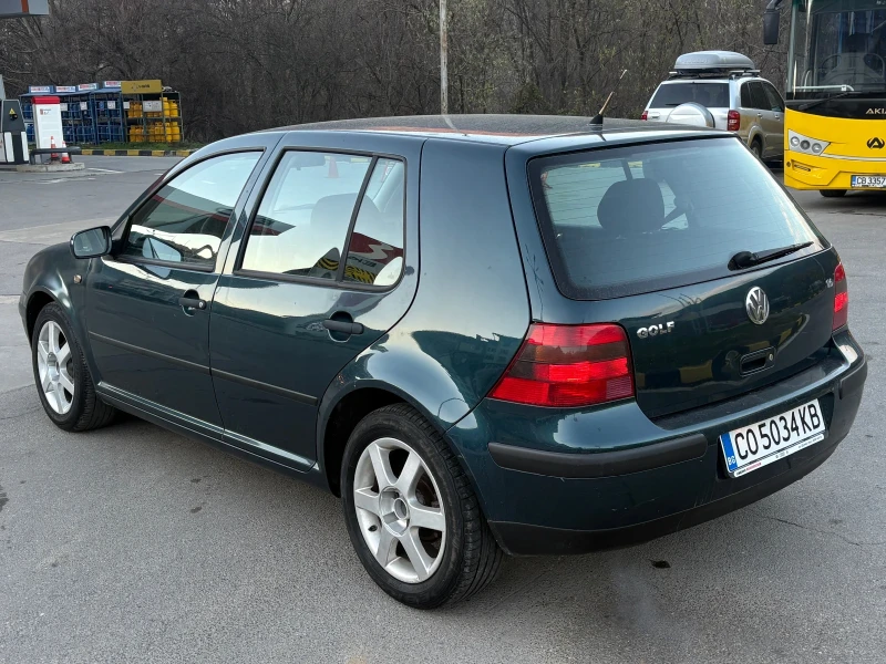 VW Golf, снимка 3 - Автомобили и джипове - 52740332