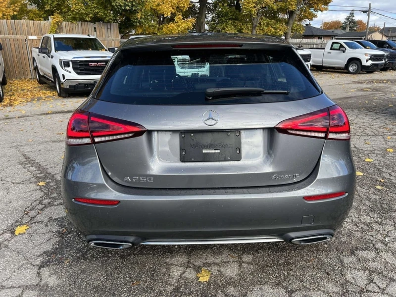 Mercedes-Benz A 250 * CARFAX * ЦЕНА ДО БГ, снимка 3 - Автомобили и джипове - 53470799