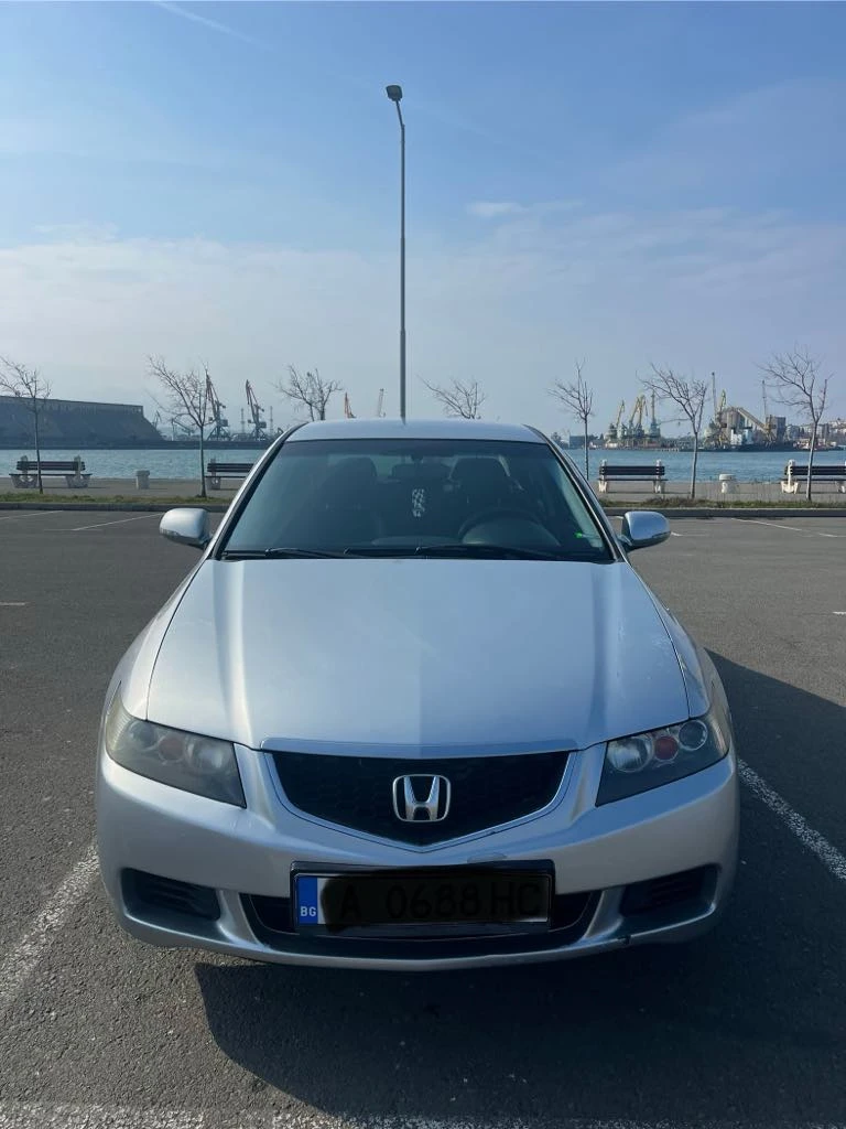 Honda Accord 2.0, снимка 1 - Автомобили и джипове - 49441750