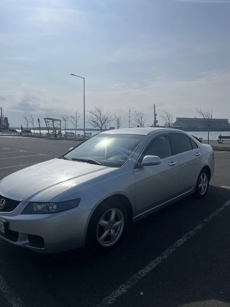 Honda Accord 2.0, снимка 3 - Автомобили и джипове - 49441750