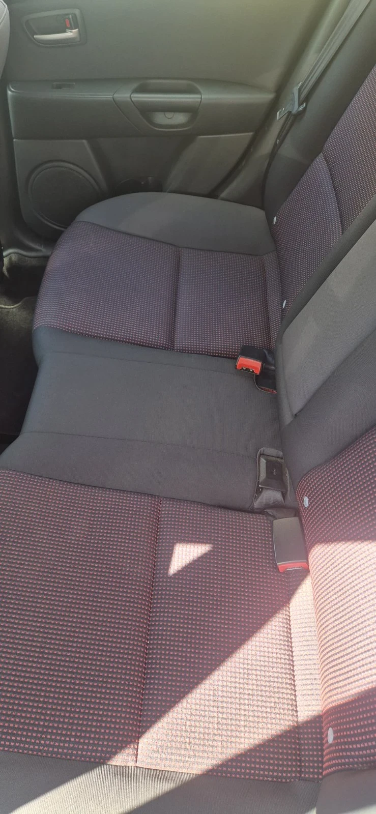 Mazda 3, снимка 8 - Автомобили и джипове - 55302712