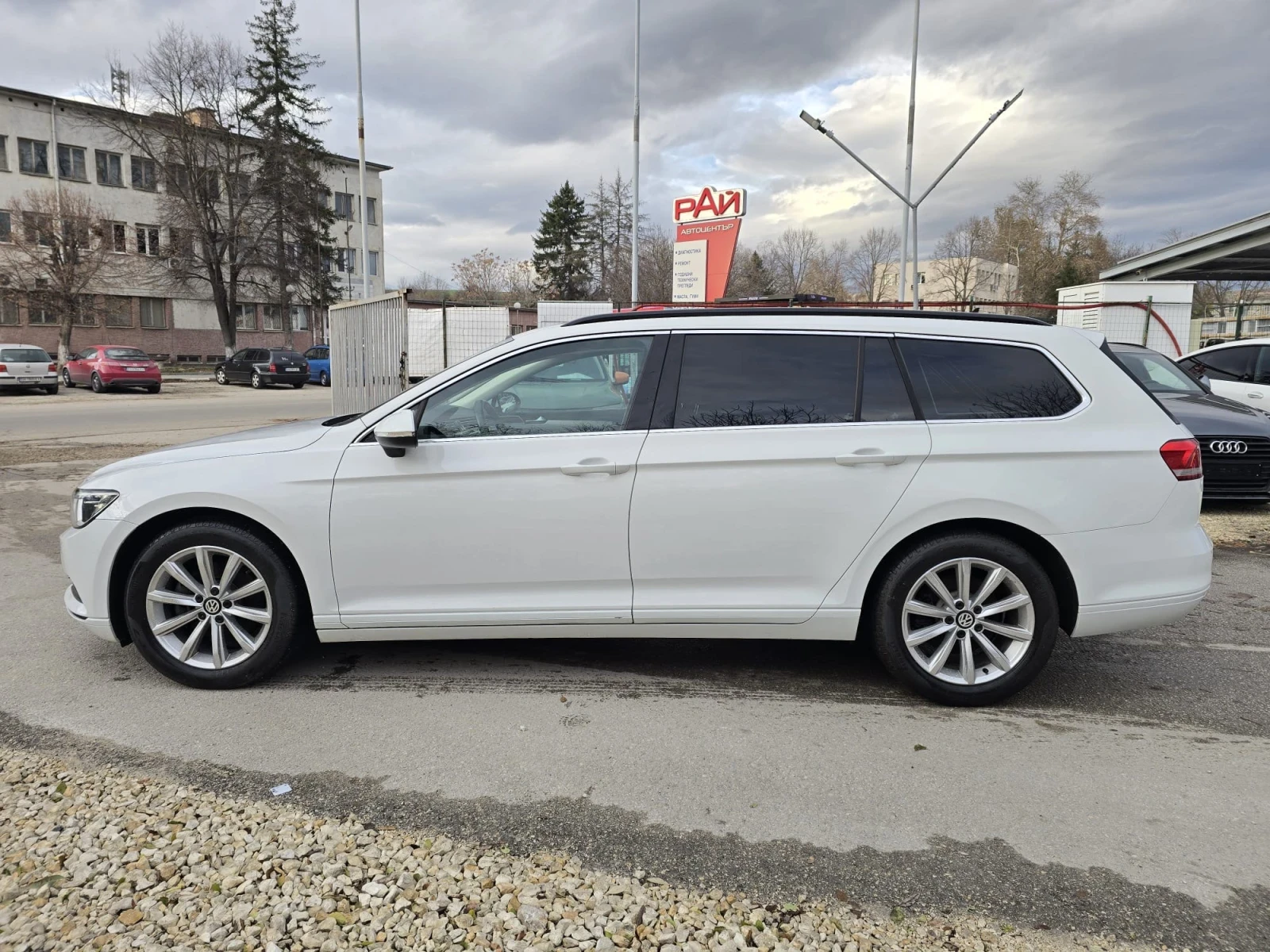 VW Passat 2.0TDI 150k.c. Comfort line  - изображение 8