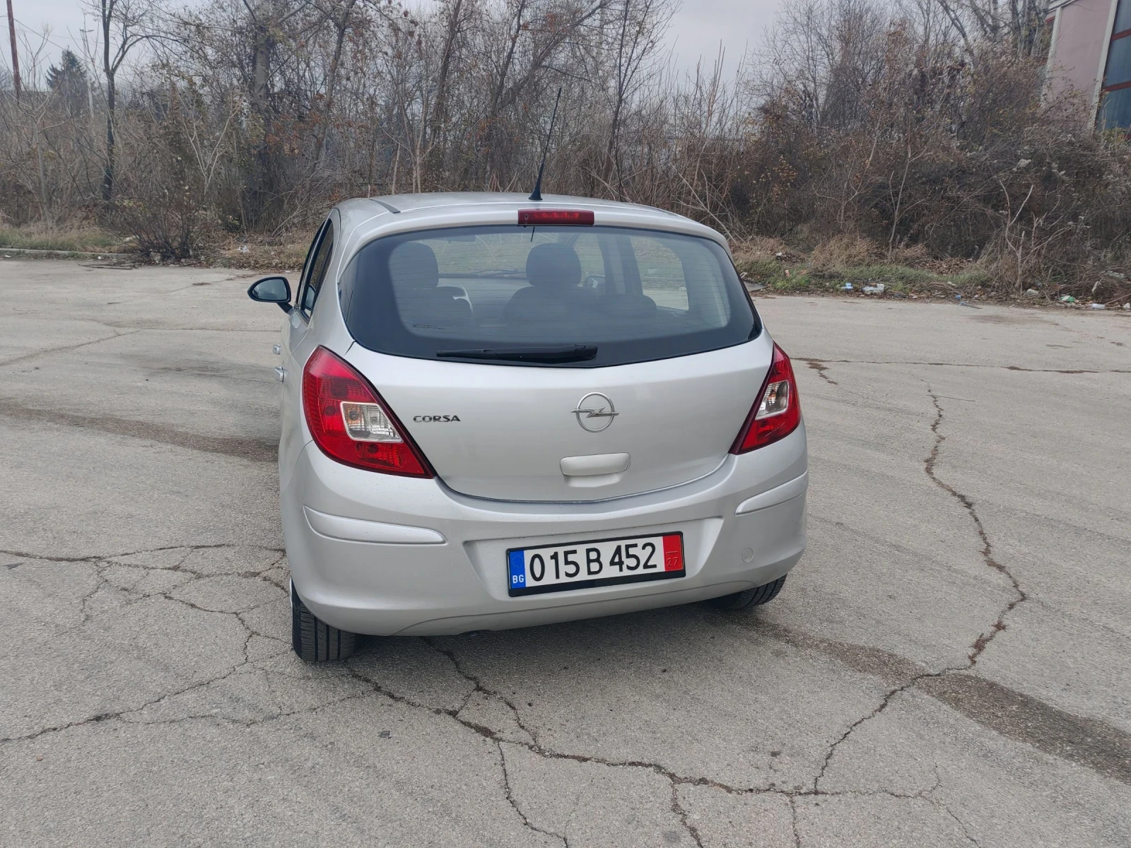 Opel Corsa 1.2i AVTOMAT 137000KM - изображение 5